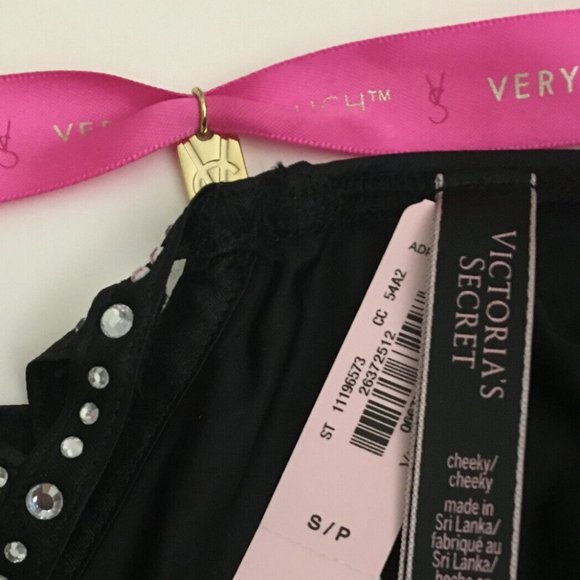 Victoria's Secret SEXY Designer Cage Cheeky Panty - Picture 4 of 8